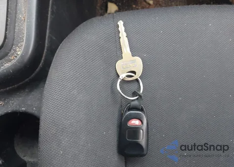 2010 Kia Soul + из США, поврежденный, VIN KNDJT2A24A7124045